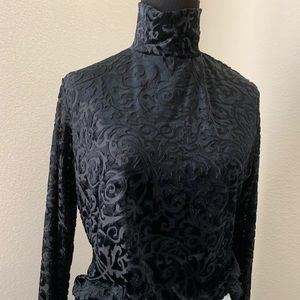 Velvet and mesh turtleneck